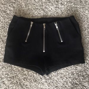 H&M Stretchy Zip Shorts
